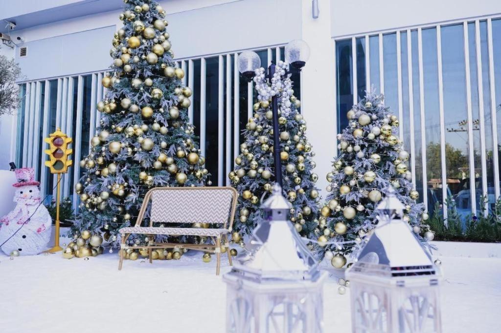 Glacier Hotel Khon Kaen Bagian luar foto